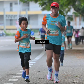Runner Photo 8258863