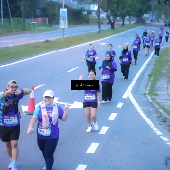 Runner Photo 8258868