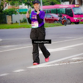 Runner Photo 8258878