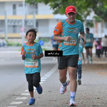 Runner Photo 8258882