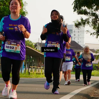 Runner Photo 8258899