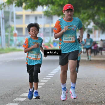 Runner Photo 8258905