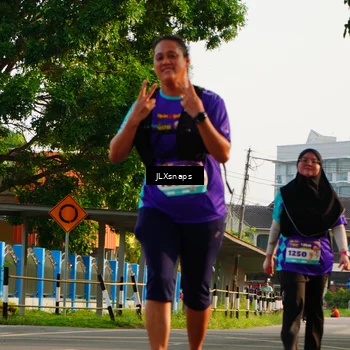 Runner Photo 8258972