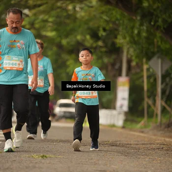 Runner Photo 8258990