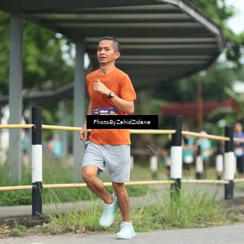 Runner Photo 8258991