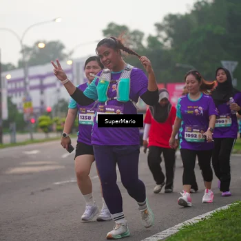 Runner Photo 8258997