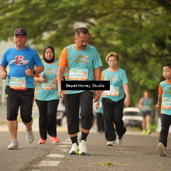 Runner Photo 8259000