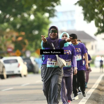 Runner Photo 8259005