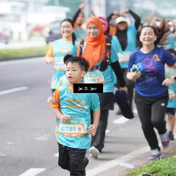 Runner Photo 8259031