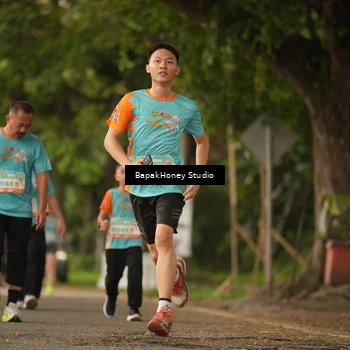 Runner Photo 8259046