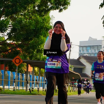 Runner Photo 8259054