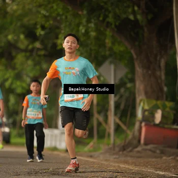 Runner Photo 8259058