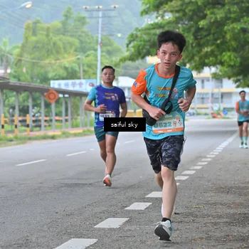 Runner Photo 8259059