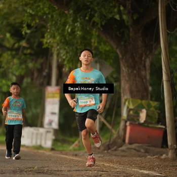 Runner Photo 8259068