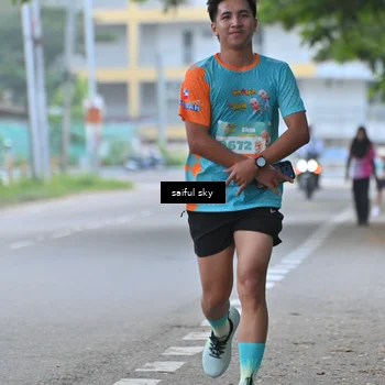 Runner Photo 8259076