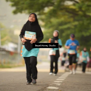 Runner Photo 8259087