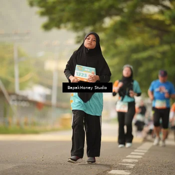 Runner Photo 8259099