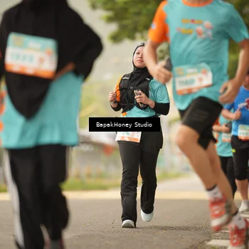 Runner Photo 8259100