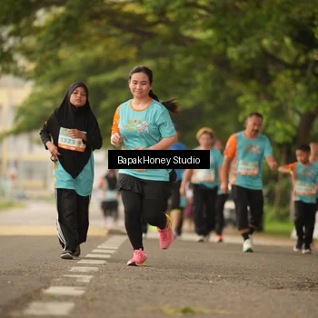 Runner Photo 8259105