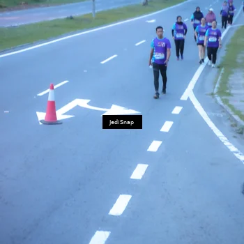 Runner Photo 8259130