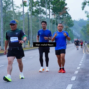 Runner Photo 8259188