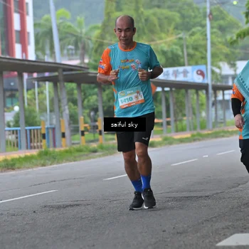 Runner Photo 8259203