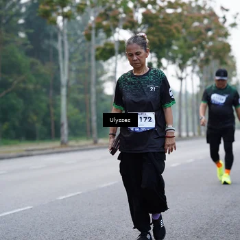 Runner Photo 8259216
