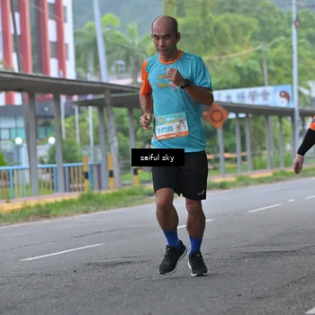 Runner Photo 8259222