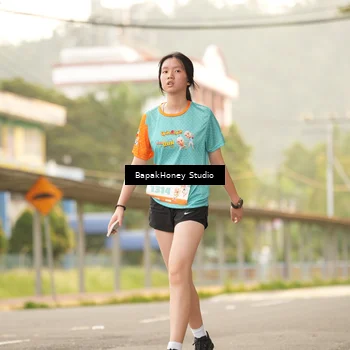 Runner Photo 8259241