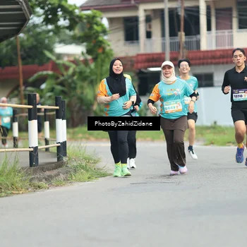 Runner Photo 8259254