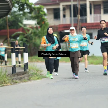 Runner Photo 8259260