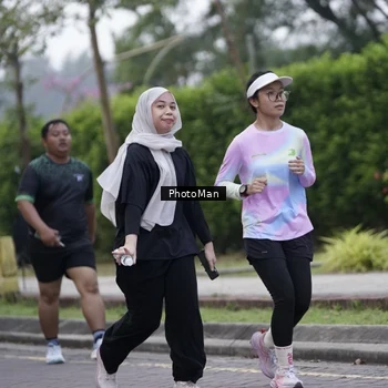 Runner Photo 8259279