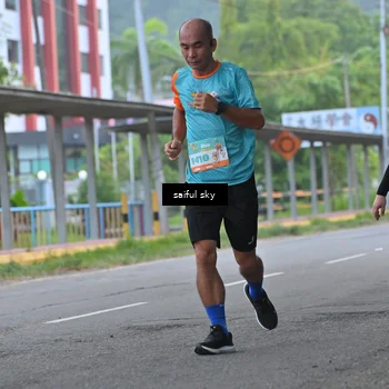 Runner Photo 8259321