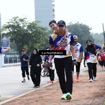 Runner Photo 8259334