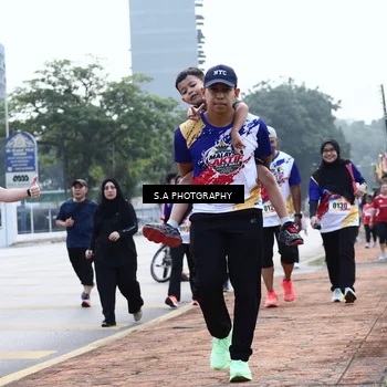 Runner Photo 8259360