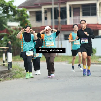 Runner Photo 8259368