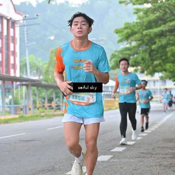 Runner Photo 8259383