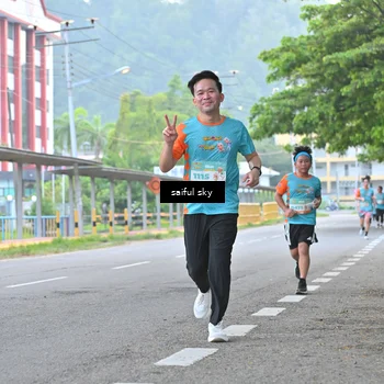 Runner Photo 8259396