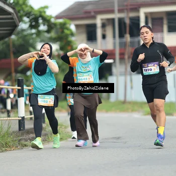 Runner Photo 8259398