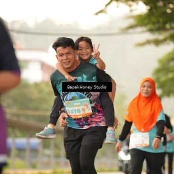 Runner Photo 8259449