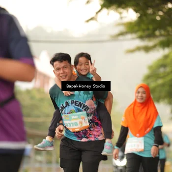 Runner Photo 8259452