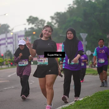 Runner Photo 8259473