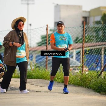 Runner Photo 8259501