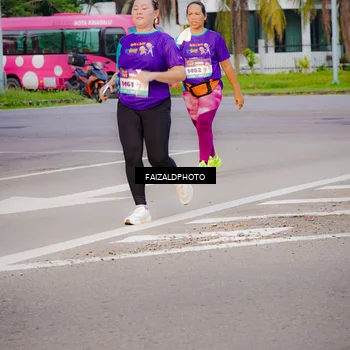 Runner Photo 8259546