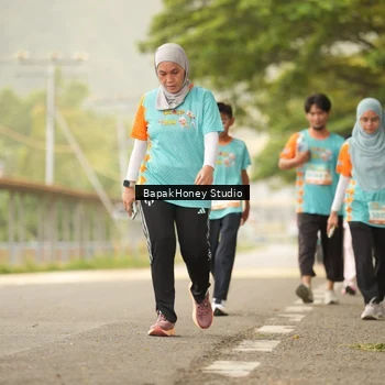 Runner Photo 8259602