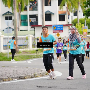 Runner Photo 8259680