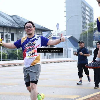 Runner Photo 8259689