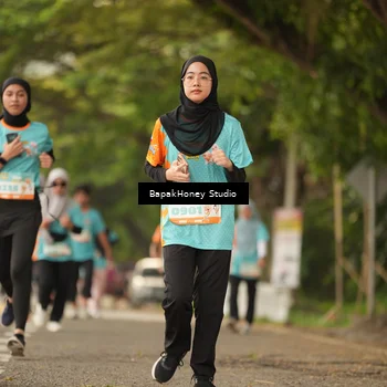 Runner Photo 8259692