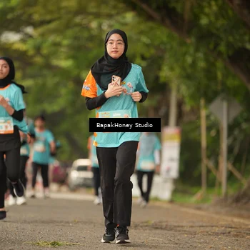 Runner Photo 8259693