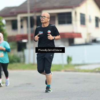 Runner Photo 8259711